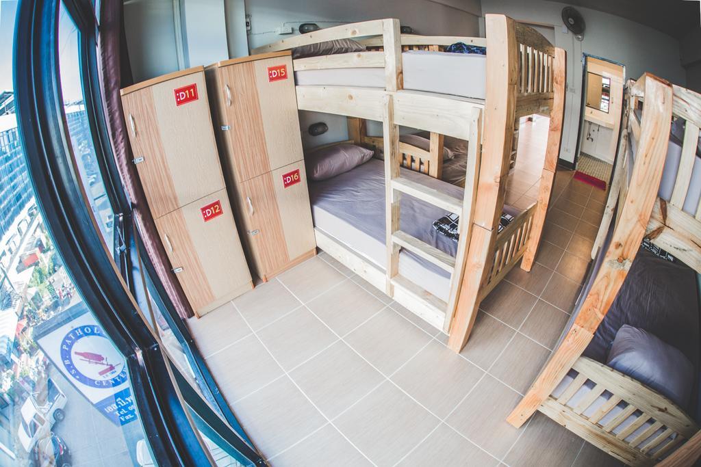 Hostel Dee Marc Chiang Mai Zewnętrze zdjęcie